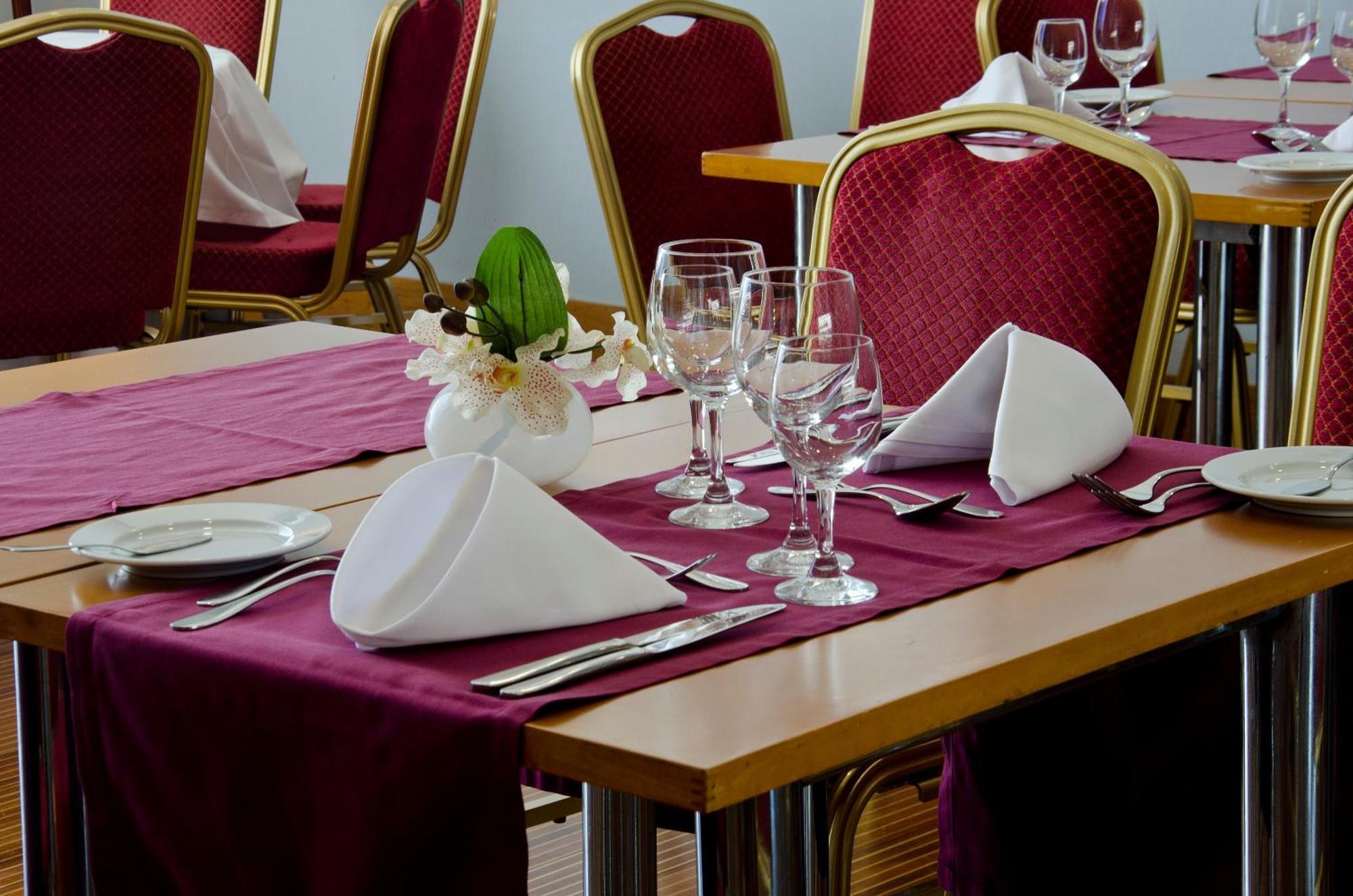 Vip Executive Santa Iria Hotel Santa Iria da Azoia Bagian luar foto